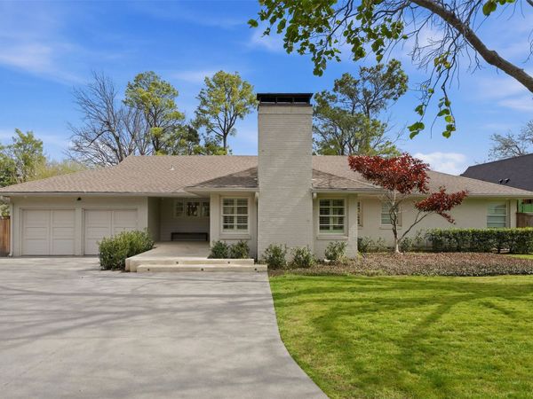 2315 S Delaware Place, Tulsa, OK 74114