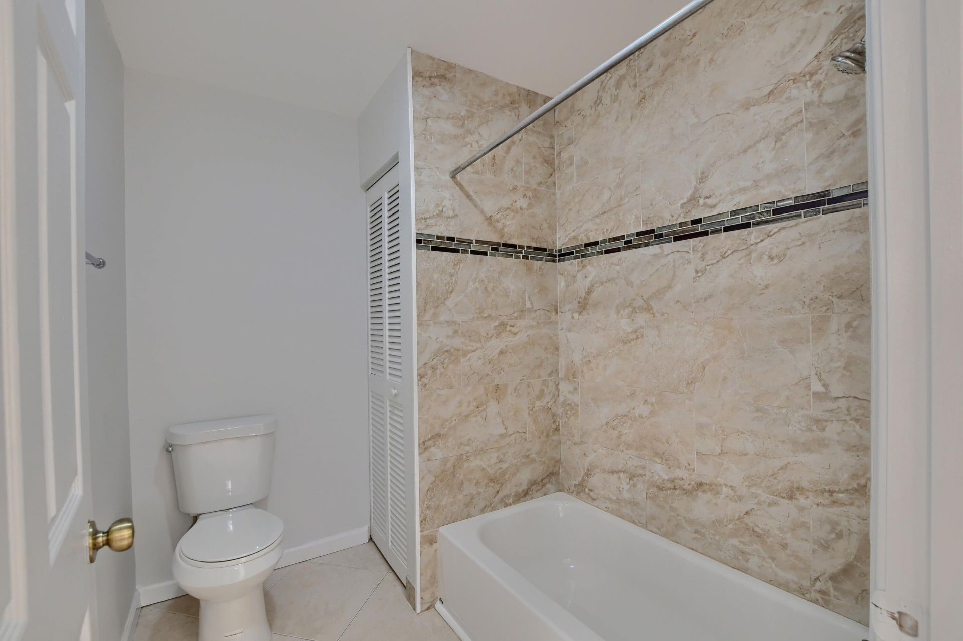 23061 Aqua View, Unit 6, Boca Raton, FL 33433 Photo
