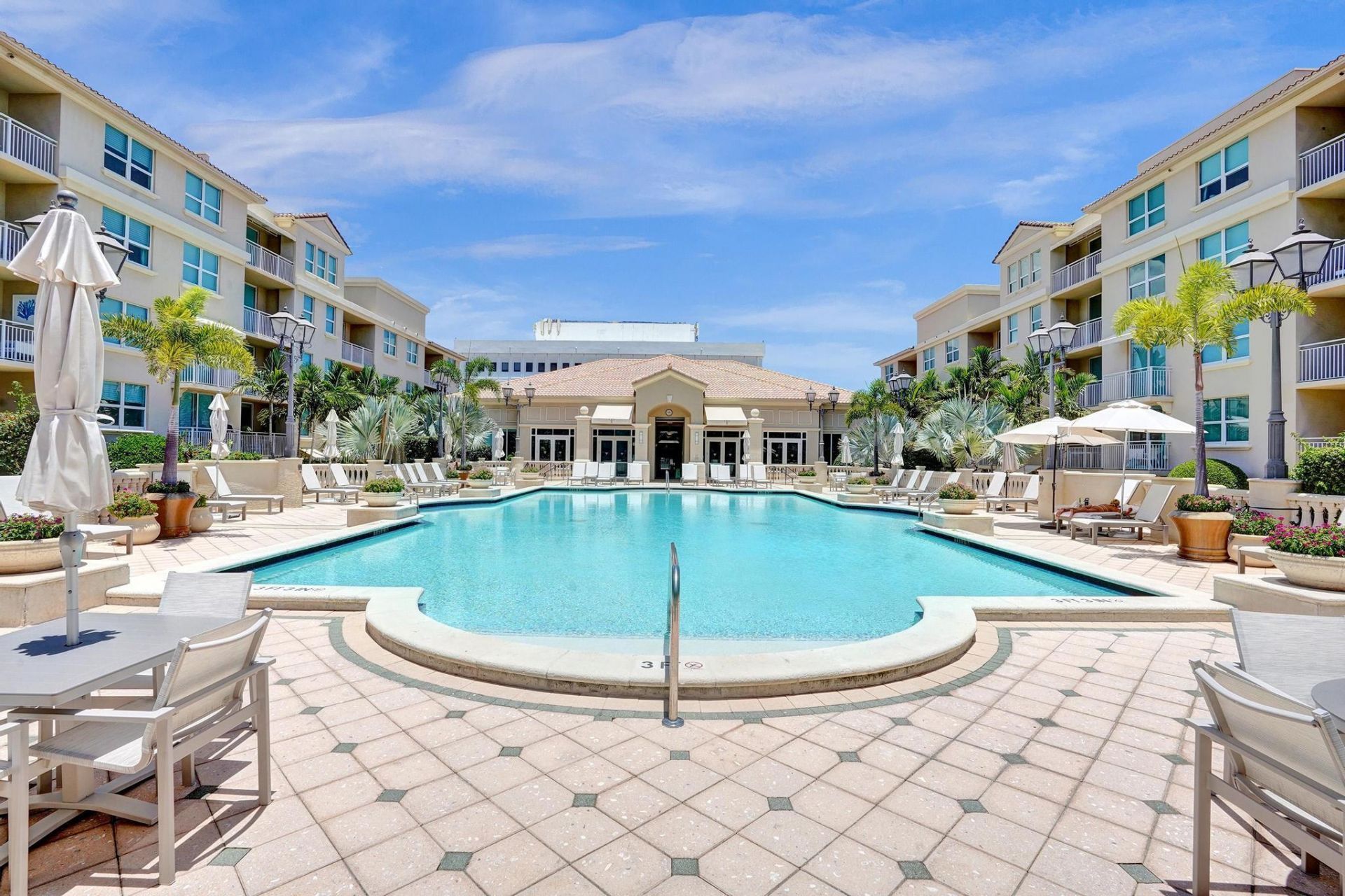 99 SE Mizner Boulevard, Unit Apt 802, Boca Raton, FL 33432 Photo