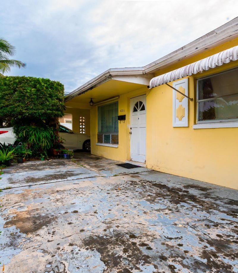 4211 NW 43rd Street, Lauderdale Lakes, FL 33319 Photo