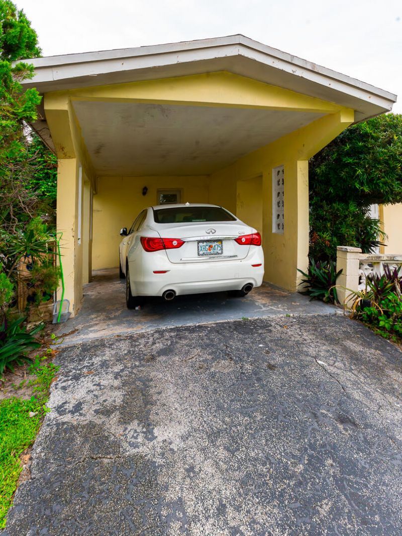 4211 NW 43rd Street, Lauderdale Lakes, FL 33319 Photo