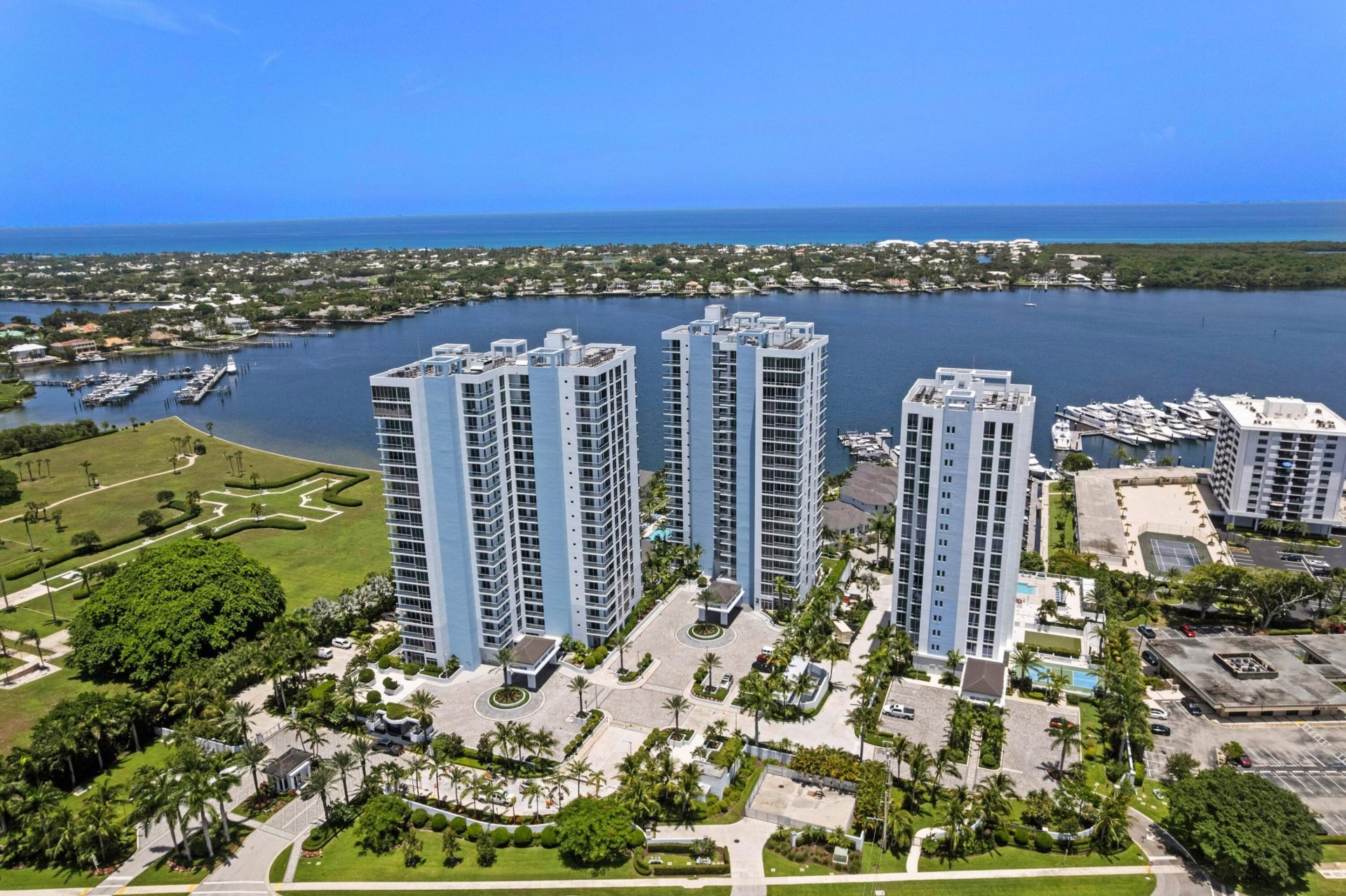 2 Water Club Way, Unit 1204, North Palm Beach, FL 33408 Photo