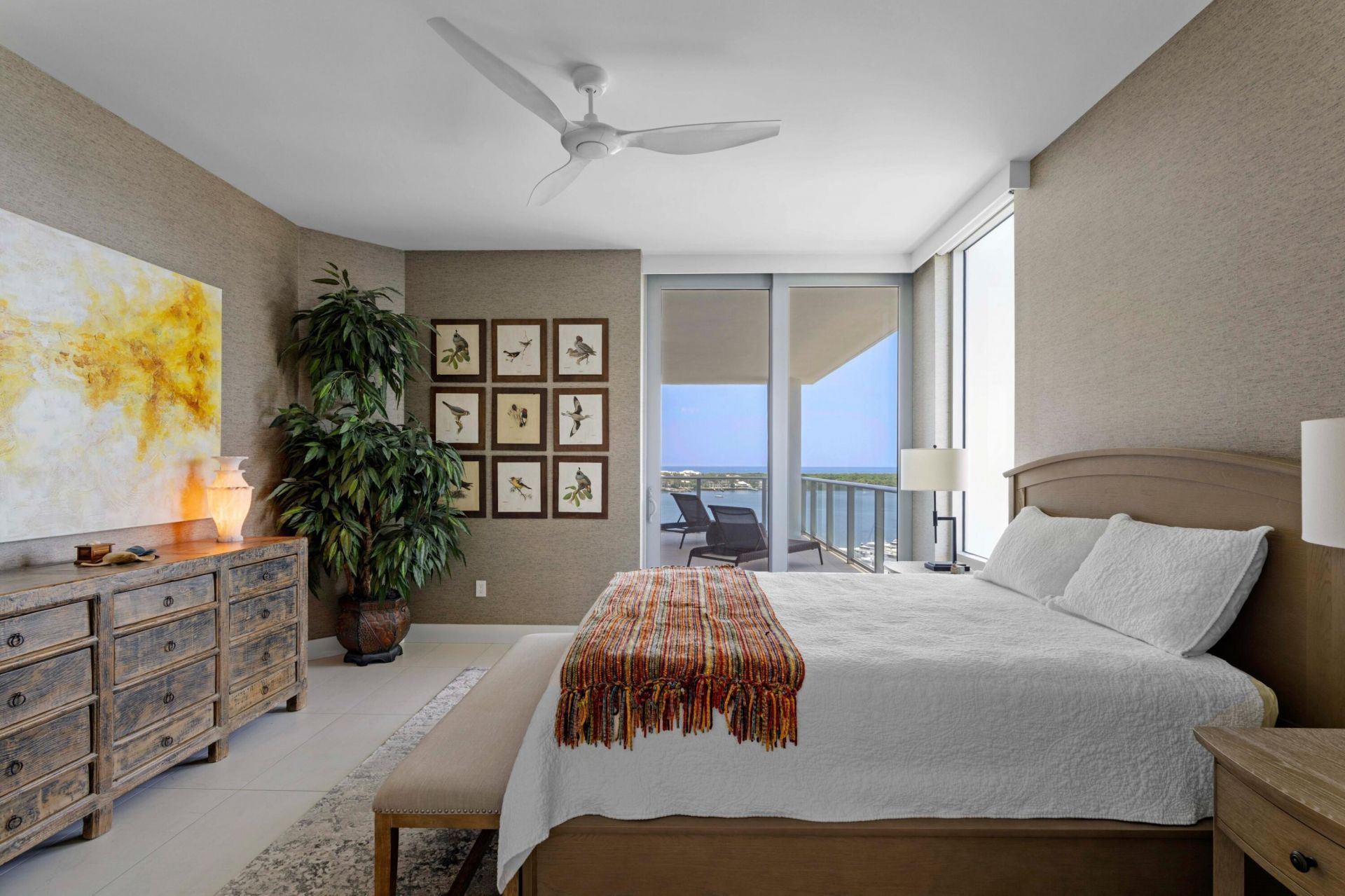 2 Water Club Way, Unit 1204, North Palm Beach, FL 33408 Photo