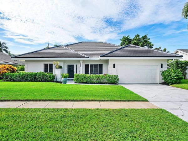 436 Prairie Rose Lane, Boca Raton, FL 33487