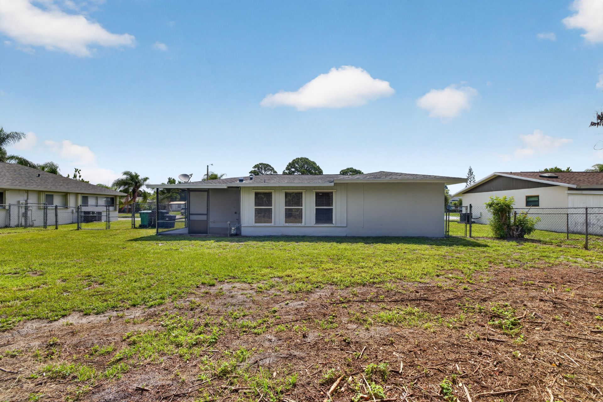 732 SW Ravenswood Lane, Port Saint Lucie, FL 34983 Photo