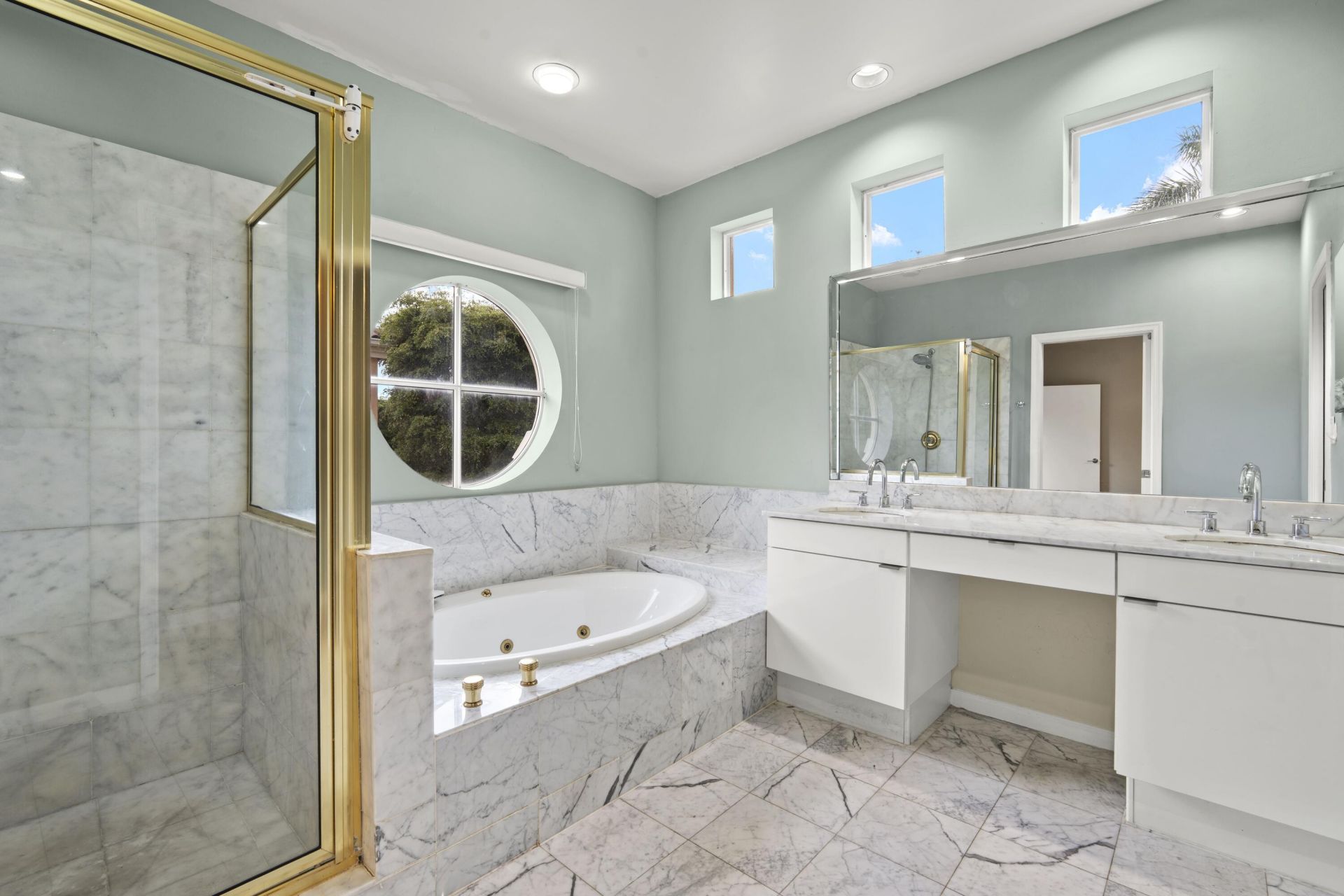 3728 NE 208th Terrace, Aventura, FL 33180 Photo