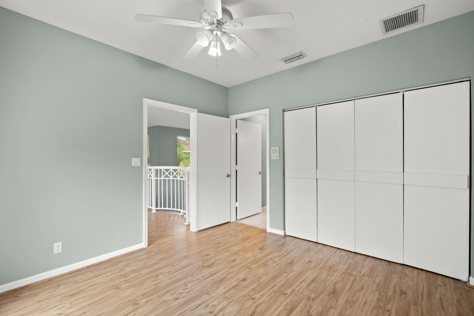 3728 NE 208th Terrace, Aventura, FL 33180 Photo