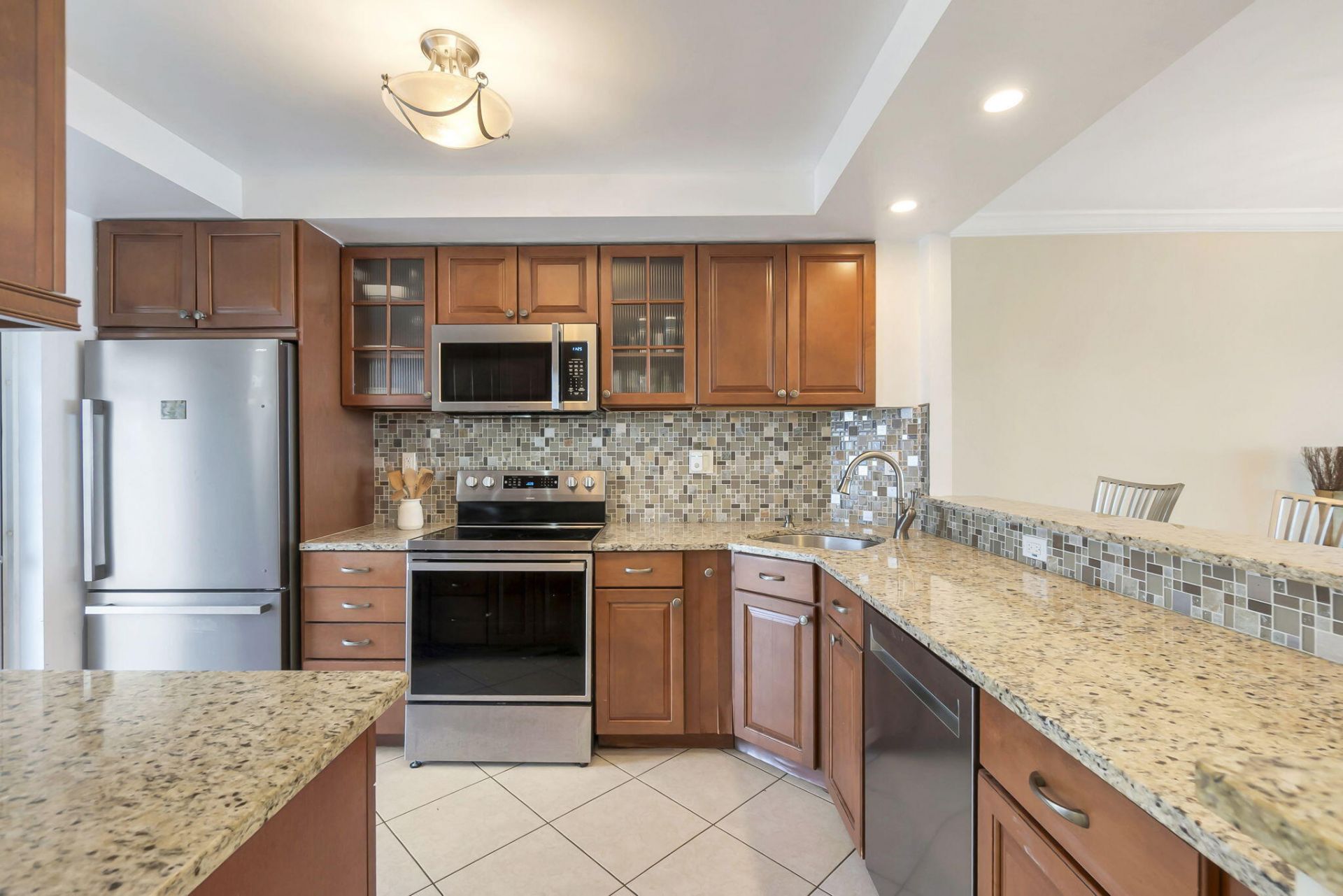 750 N Ocean Boulevard, Unit 707, Pompano Beach, FL 33062 Photo