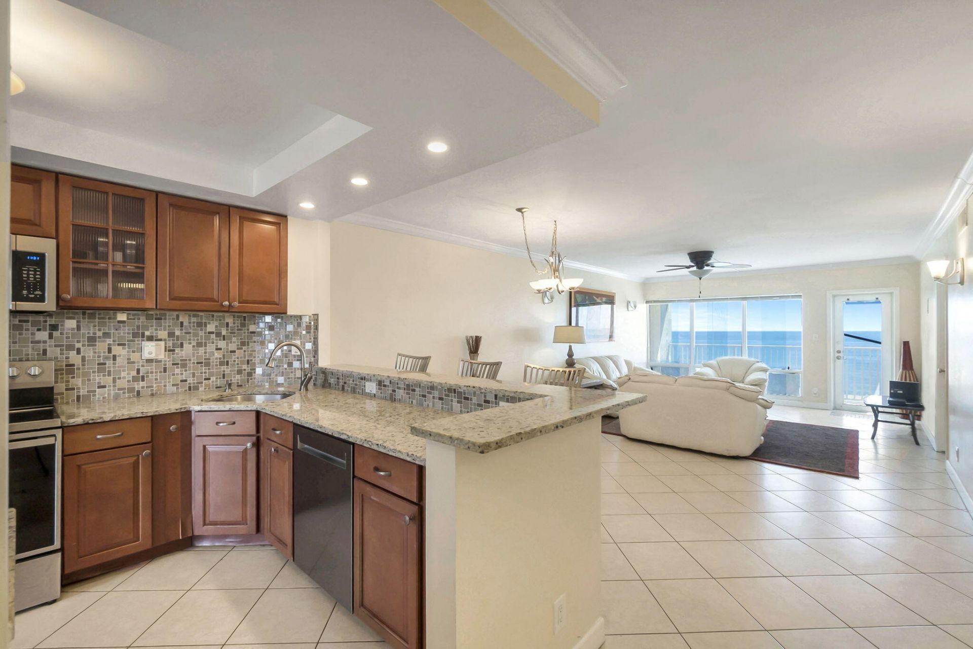 750 N Ocean Boulevard, Unit 707, Pompano Beach, FL 33062 Photo