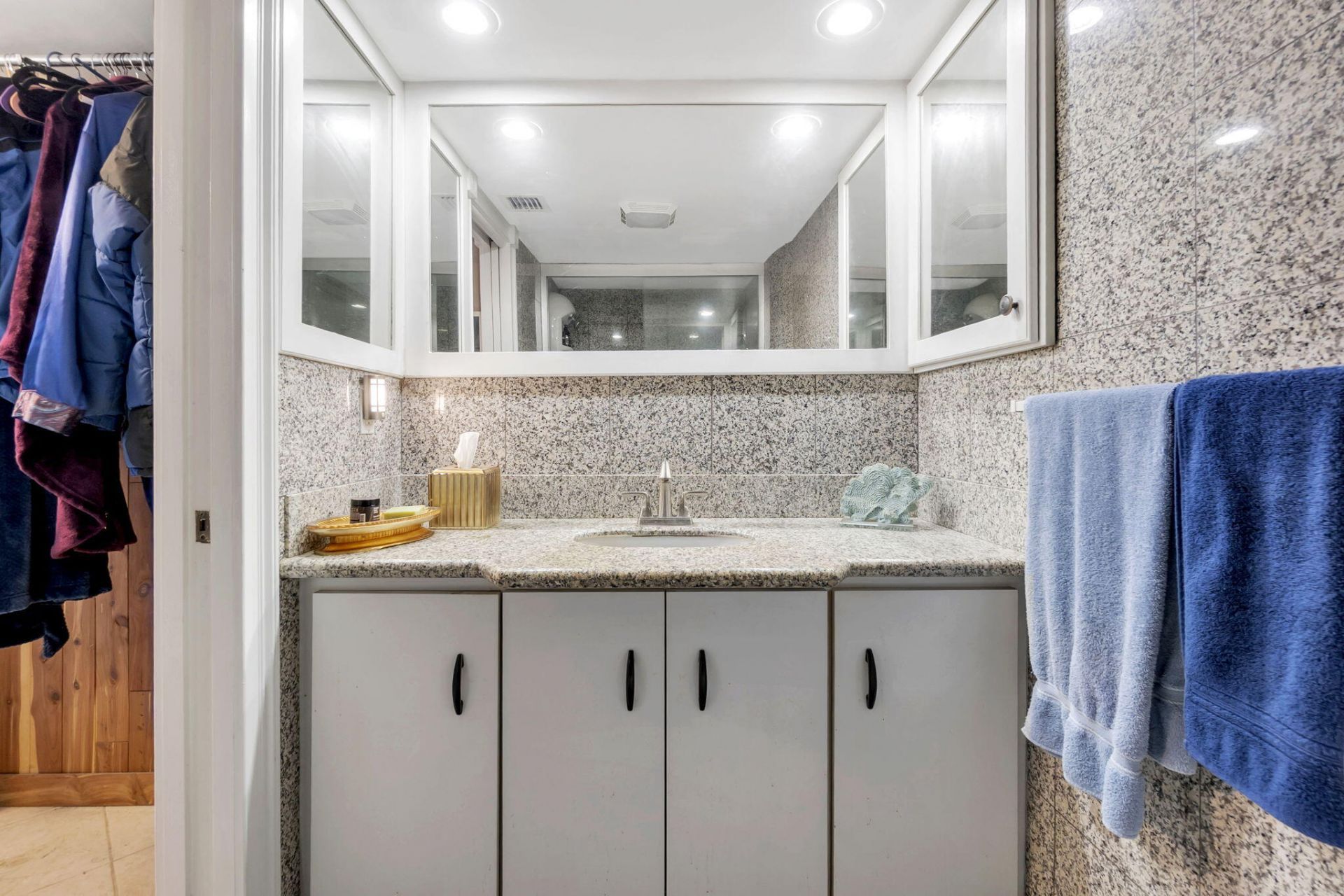 750 N Ocean Boulevard, Unit 707, Pompano Beach, FL 33062 Photo