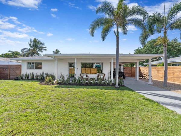 918 SE 3RD Avenue, Delray Beach, FL 33483