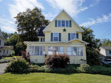 1877 Ridge Road , Webster, NY 14580