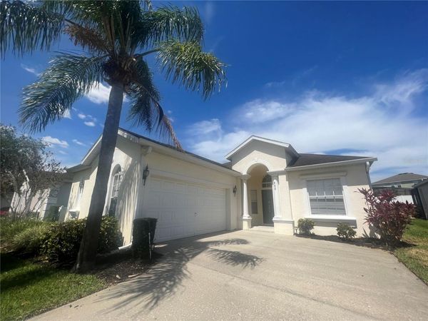 400 MONTARA DRIVE , DAVENPORT, FL 33897
