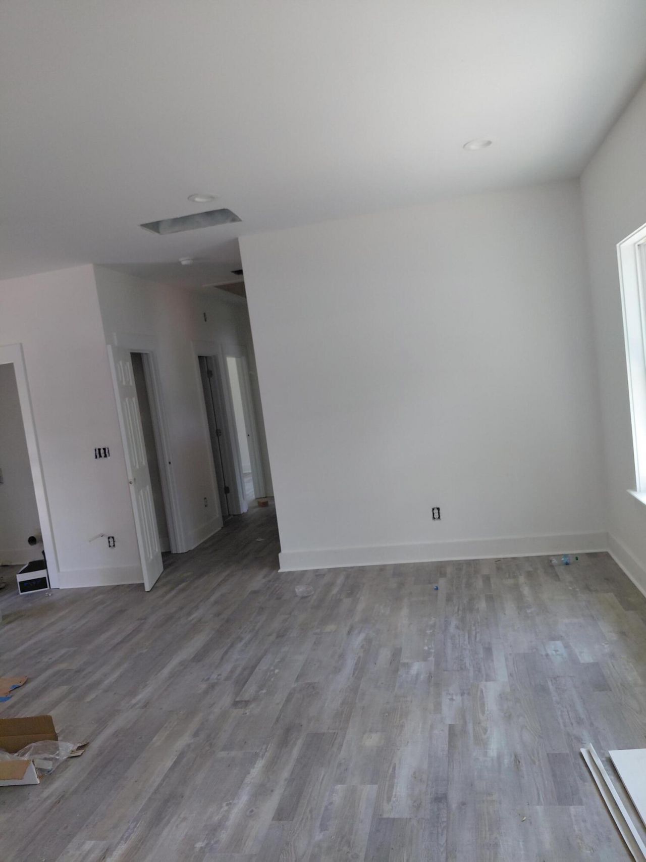 311 King Street Photo 4