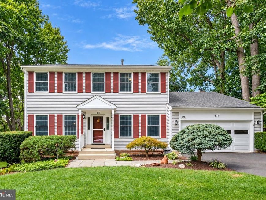 118 Summit Hall Road, Gaithersburg, MD 20877 Main Photo