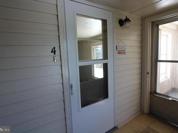 18947 SENEDO, Unit 4, EDINBURG, VA 22824