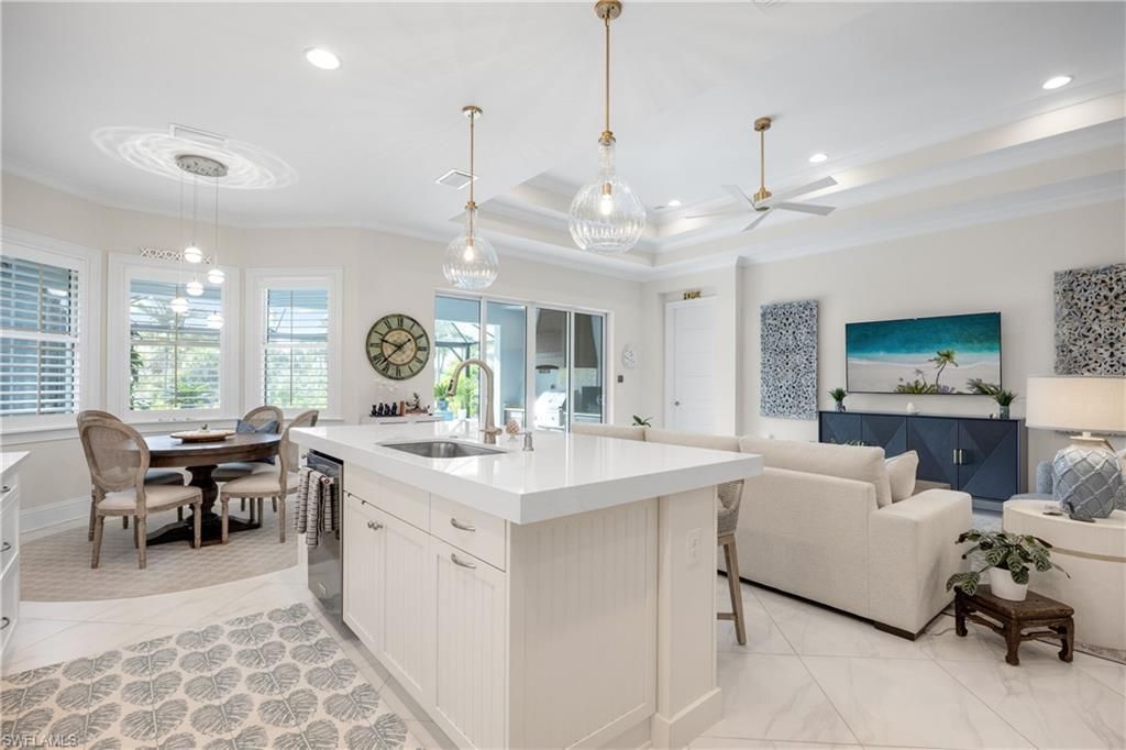 6472 Arriba Ave, Naples, FL 34113 Photo