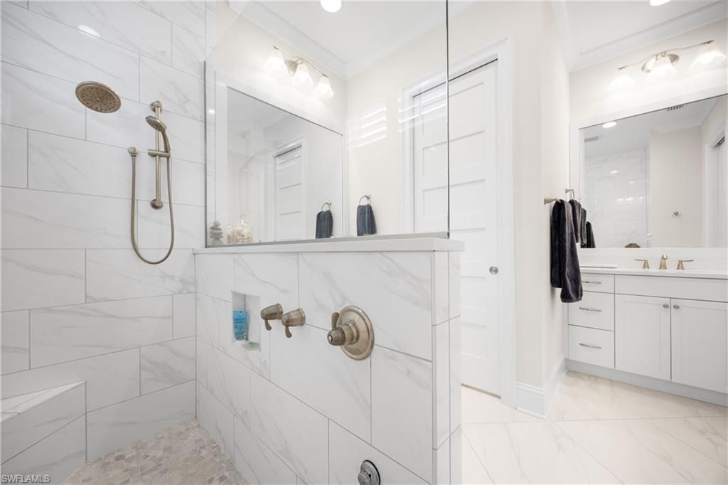6472 Arriba Ave, Naples, FL 34113 Photo