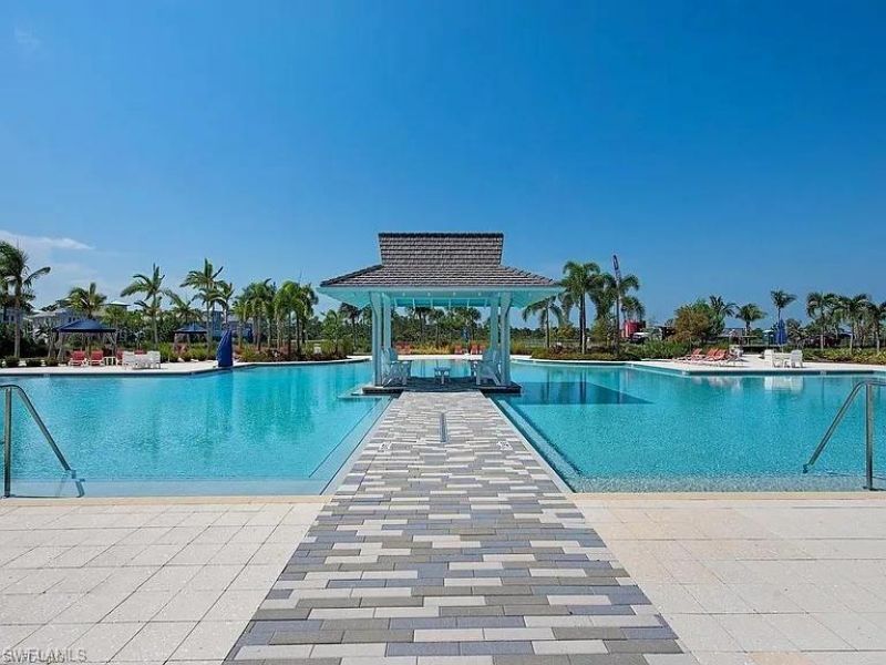 6472 Arriba Ave, Naples, FL 34113 Photo