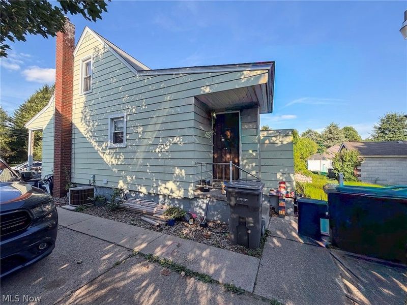 931 E Florida Avenue, Youngstown, OH 44502 Photo 5