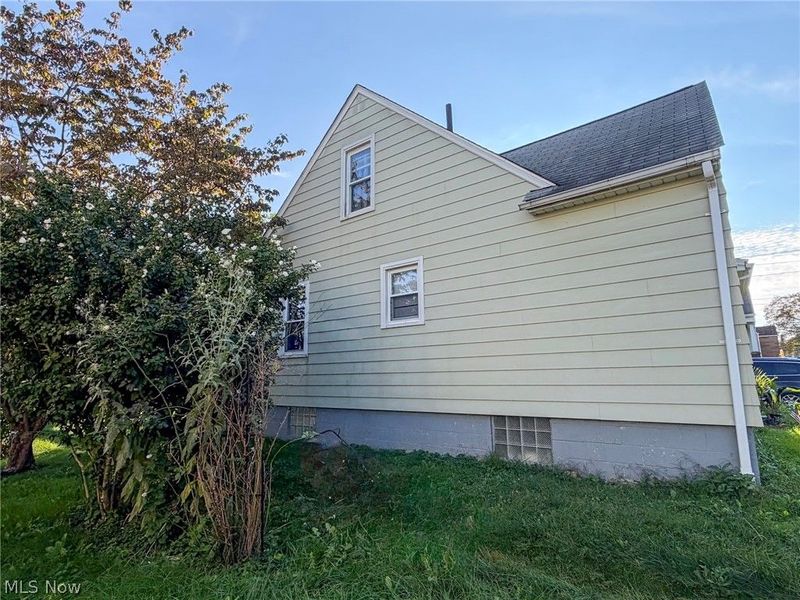 931 E Florida Avenue, Youngstown, OH 44502 Photo 8