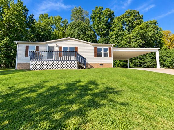 210 Betsy Lane, Rossville, GA 30741