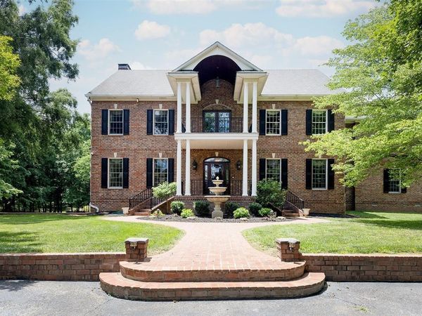 8715 Twin Bridges Road , Bowling Green, KY 42122