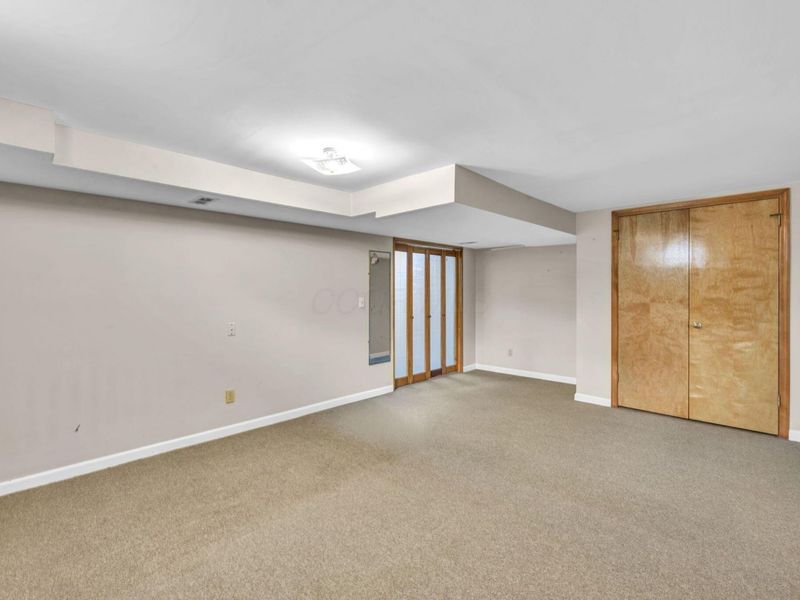 6080 London Groveport Road, Grove City, OH 43123 Photo 42