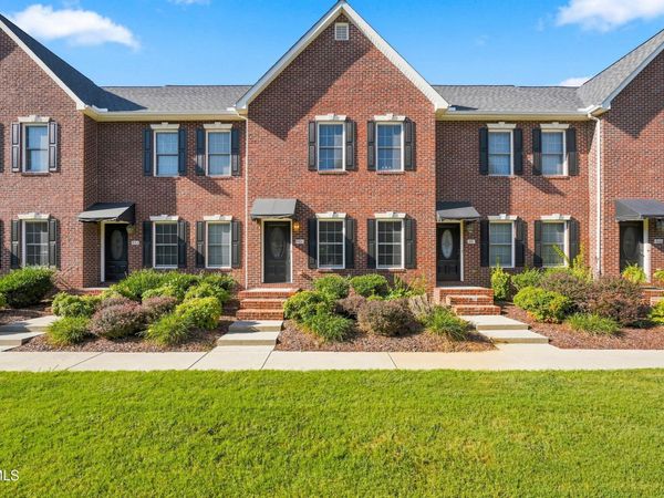 601 West Mountain View Road, Unit 402, Johnson City, TN 37604