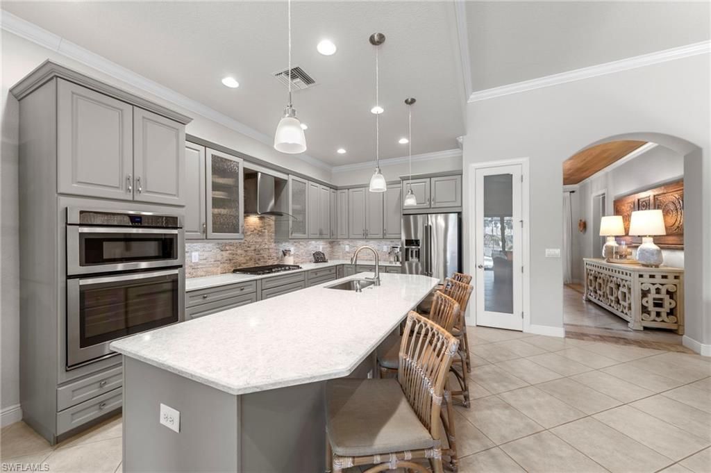 28425 San Amaro Dr, Bonita Springs, FL 34135 Photo