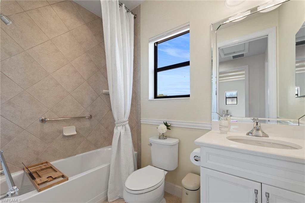 28425 San Amaro Dr, Bonita Springs, FL 34135 Photo