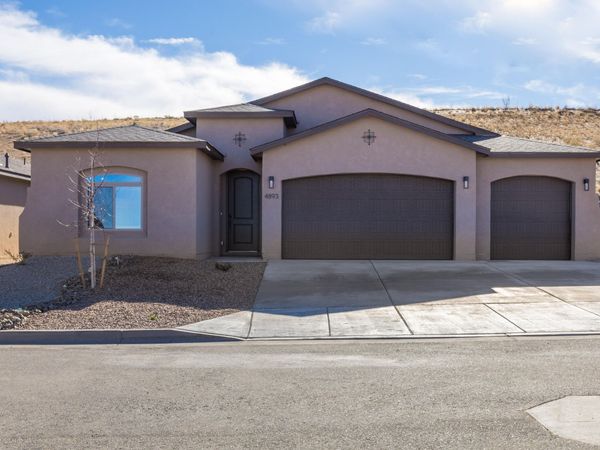 4893 Osha Peak Street SW, Los Lunas, NM 87031