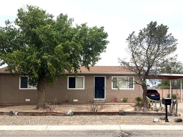 6329 Wayne Road NW, Albuquerque, NM 87120