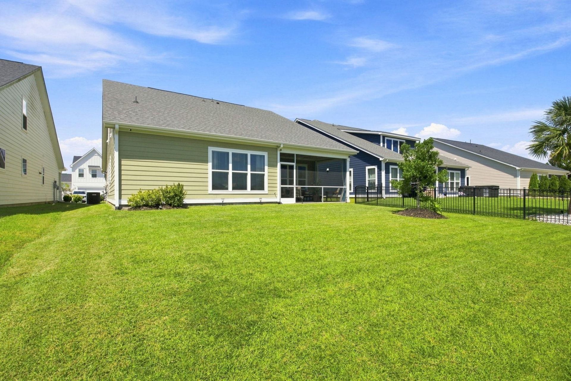 1087 Safe Haven Dr. Photo 36
