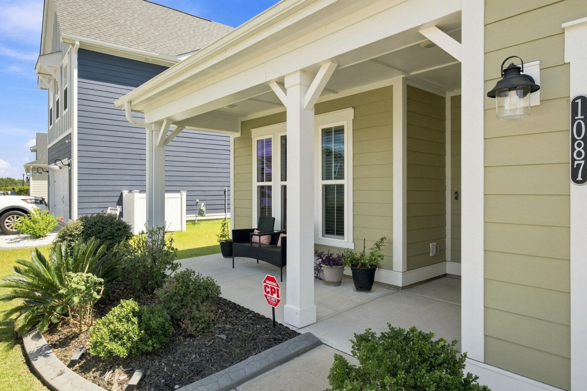 1087 Safe Haven Dr. Photo 5