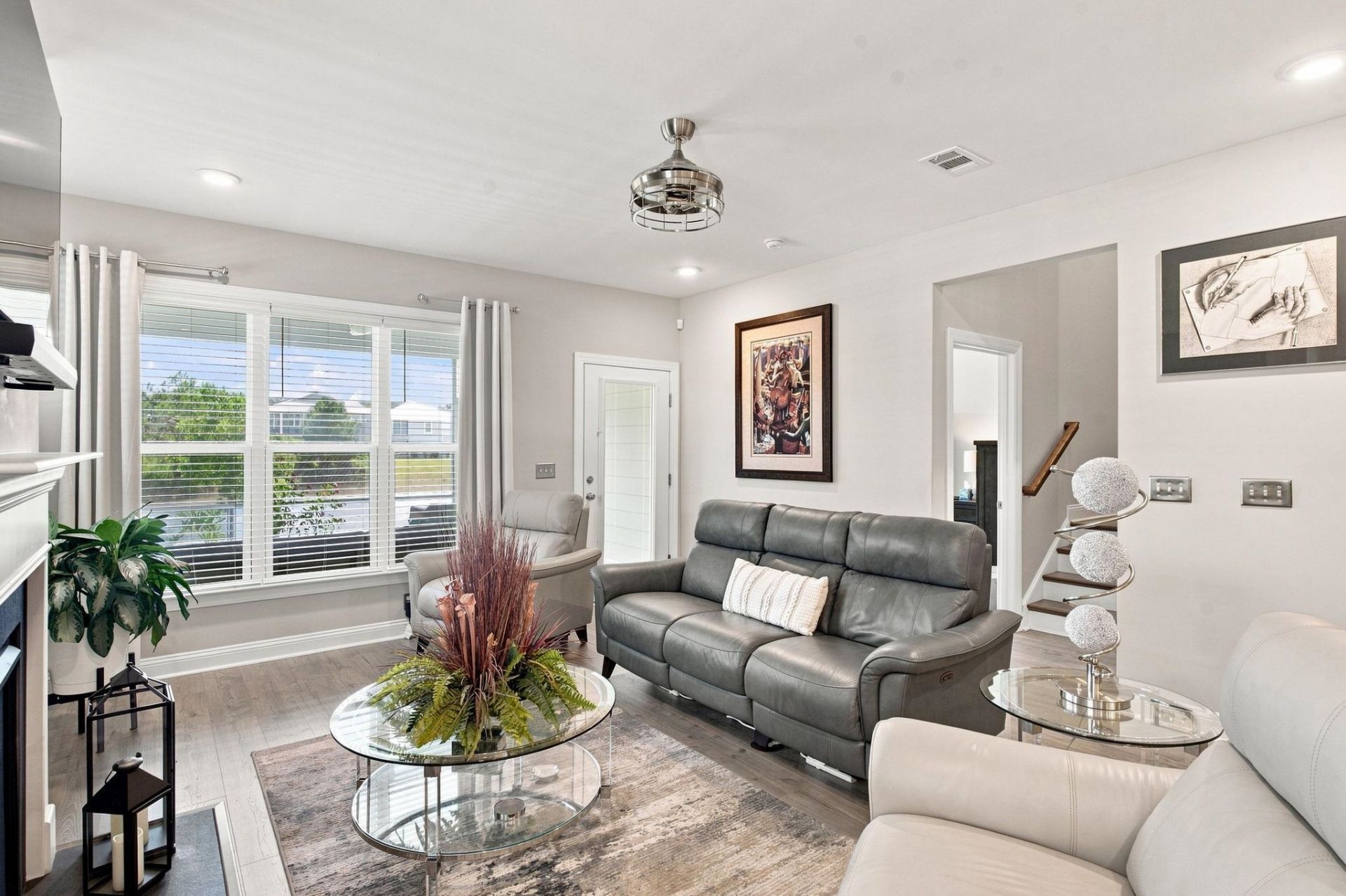 1087 Safe Haven Dr. Photo 6