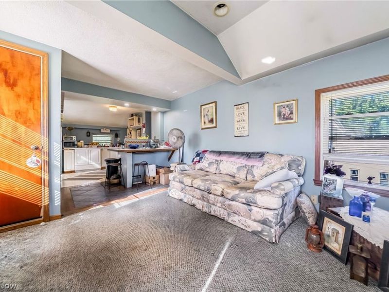 1860 E 298th Street, Wickliffe, OH 44092 Photo 18
