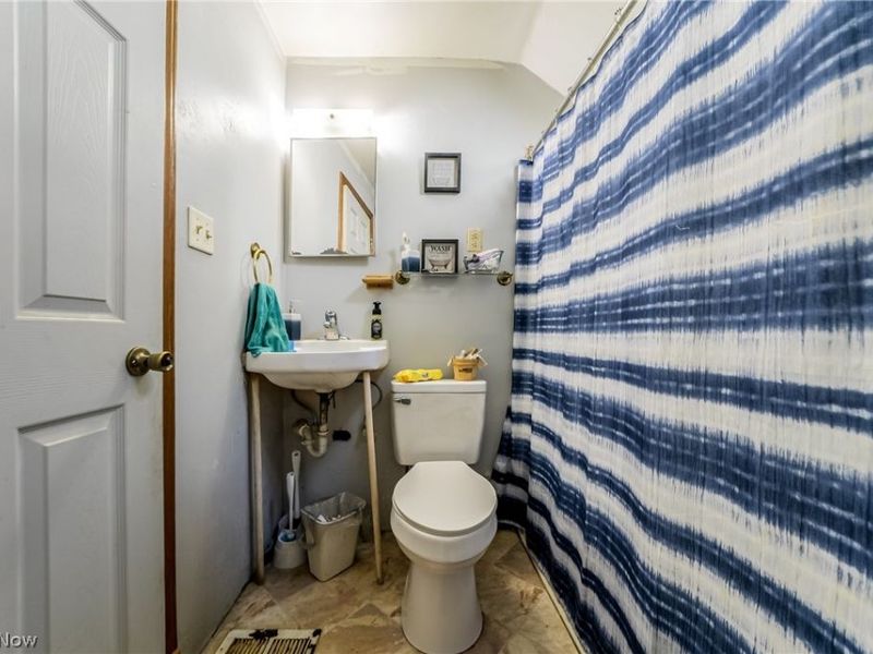 1860 E 298th Street, Wickliffe, OH 44092 Photo 20