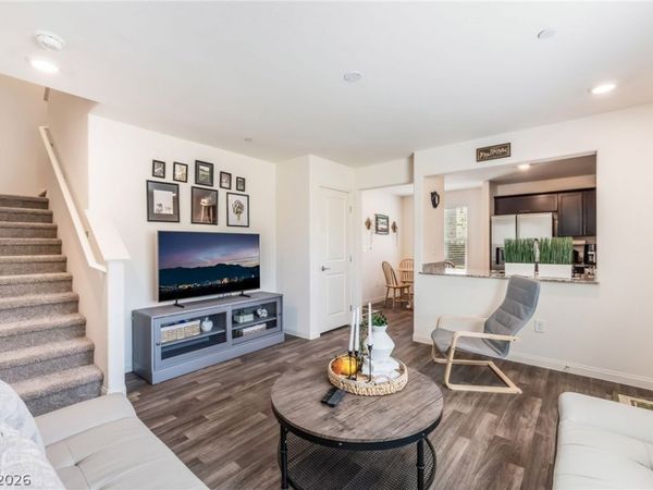 2830 Matador Red Avenue , North Las Vegas, NV 89086