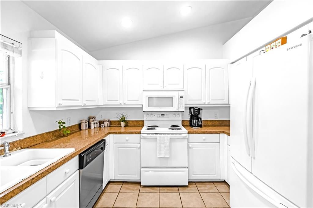 280 14th St Se, Naples, FL 34117 Photo