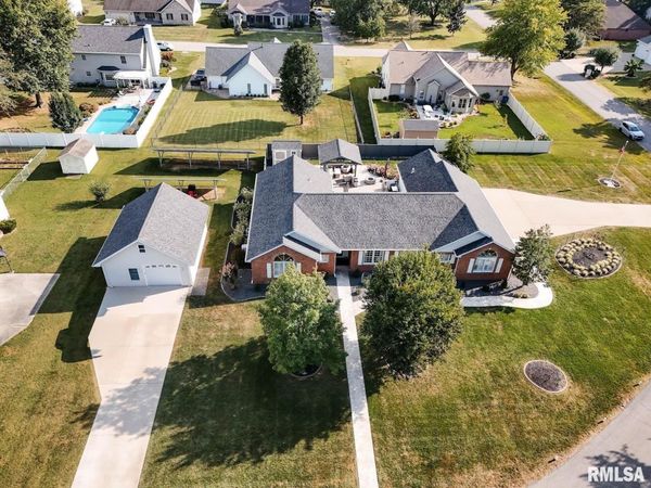 1803 Reveille Road, Marion, IL 62959