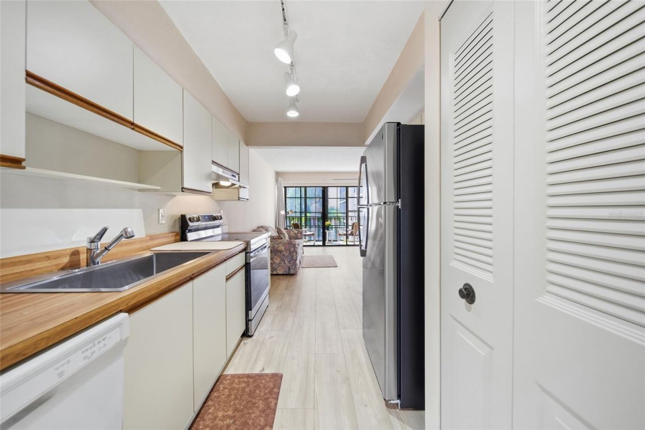 515 30th Avenue W, Unit H308, Bradenton, FL 34205 Photo