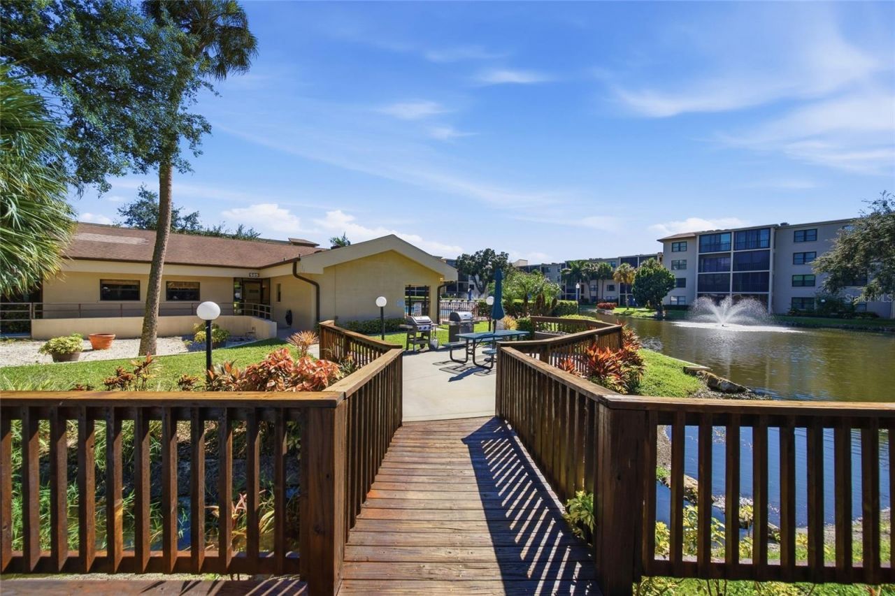 515 30th Avenue W, Unit H308, Bradenton, FL 34205 Photo