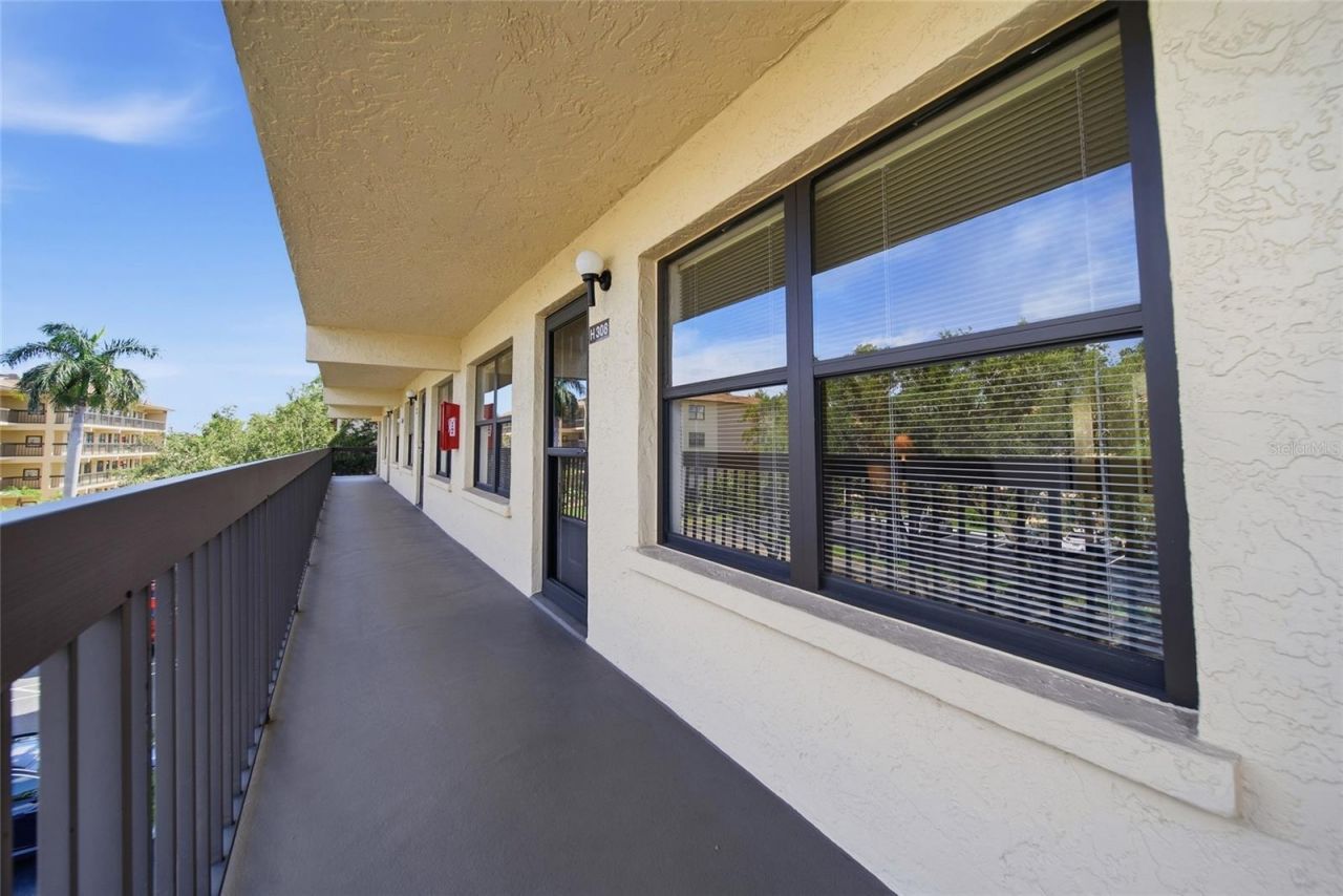 515 30th Avenue W, Unit H308, Bradenton, FL 34205 Photo