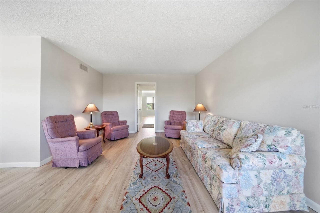 515 30th Avenue W, Unit H308, Bradenton, FL 34205 Photo