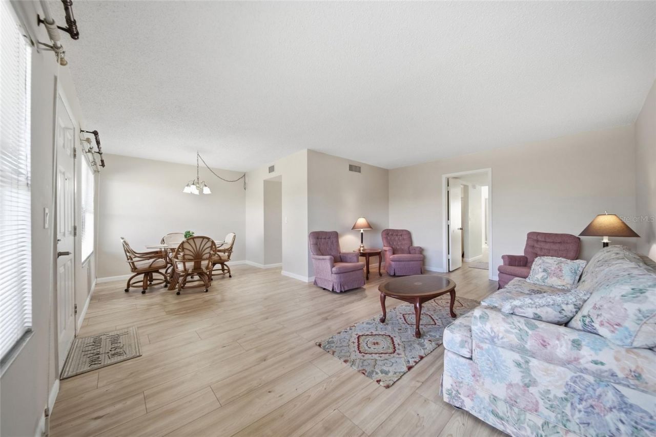 515 30th Avenue W, Unit H308, Bradenton, FL 34205 Photo