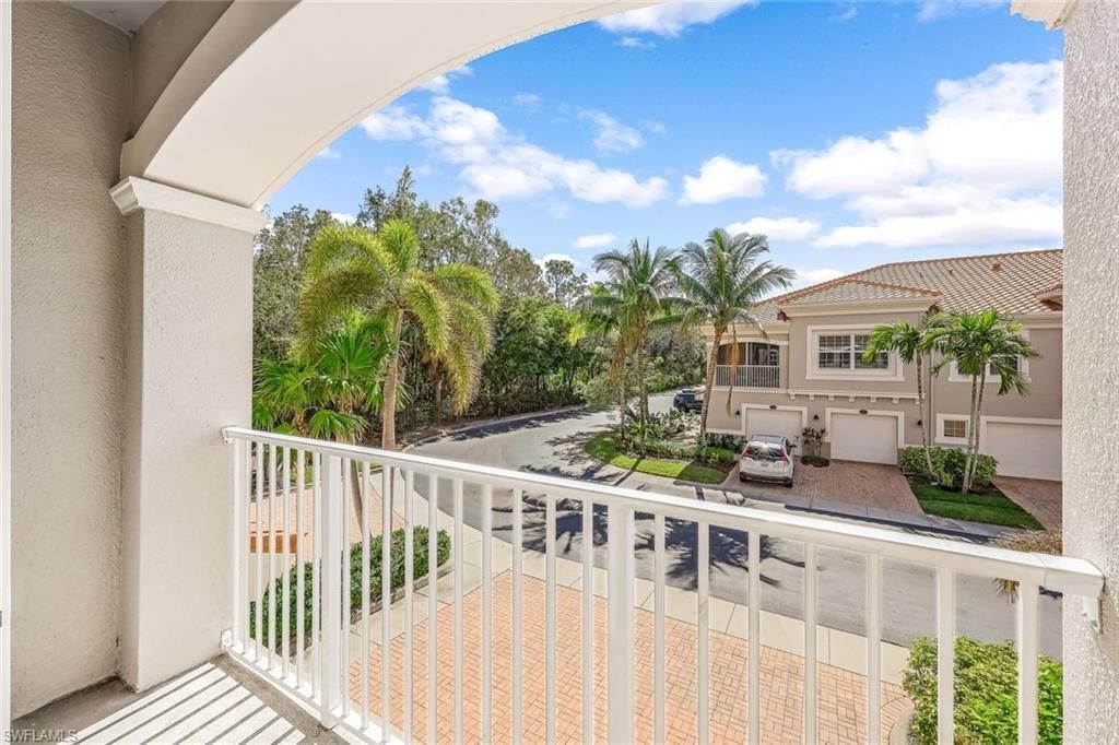 23501 Alamanda Dr, Unit 204, Estero, FL 34135 Photo
