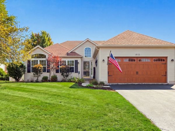 612 Yellowstone Lane , Yorkville, IL 60560