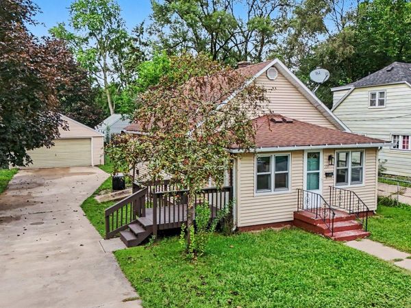 251 Crown Street SW, Wyoming, MI 49548