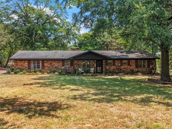 1134 County Road 3350 , Cookville, TX 75558